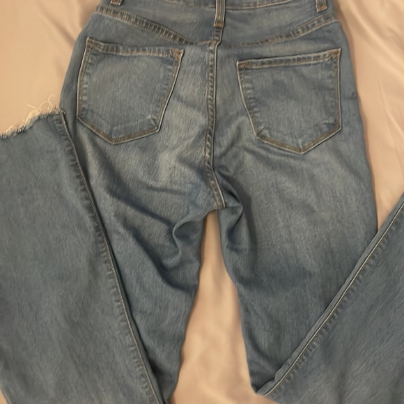 Boot leg light wash shorts ! - Picture 4 of 4